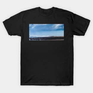 Sea beach in Ericeira T-Shirt